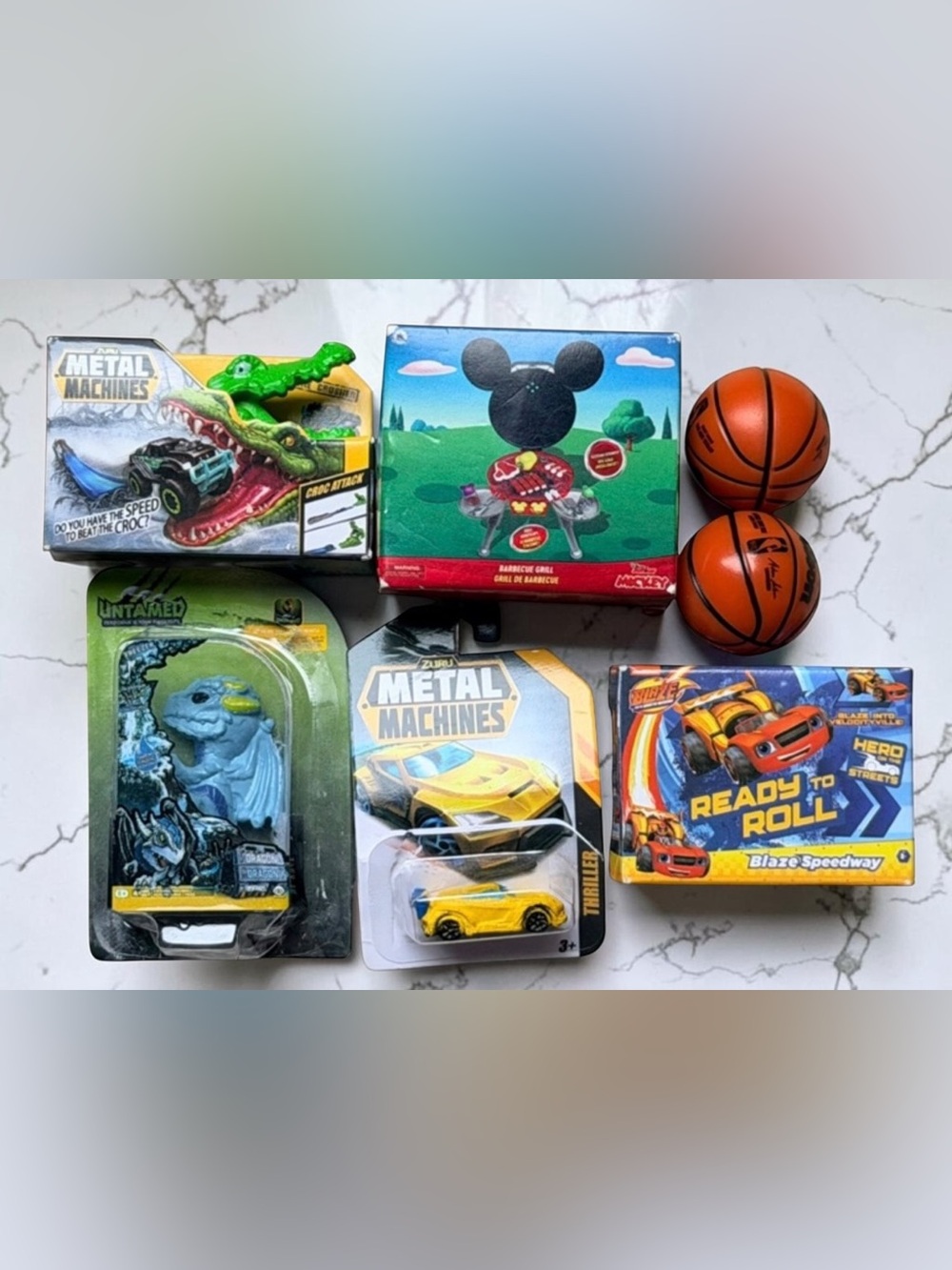 ZURU Mini Brands | Metal Machines Disney Untamed Blaze | Mixed Toy Bundle